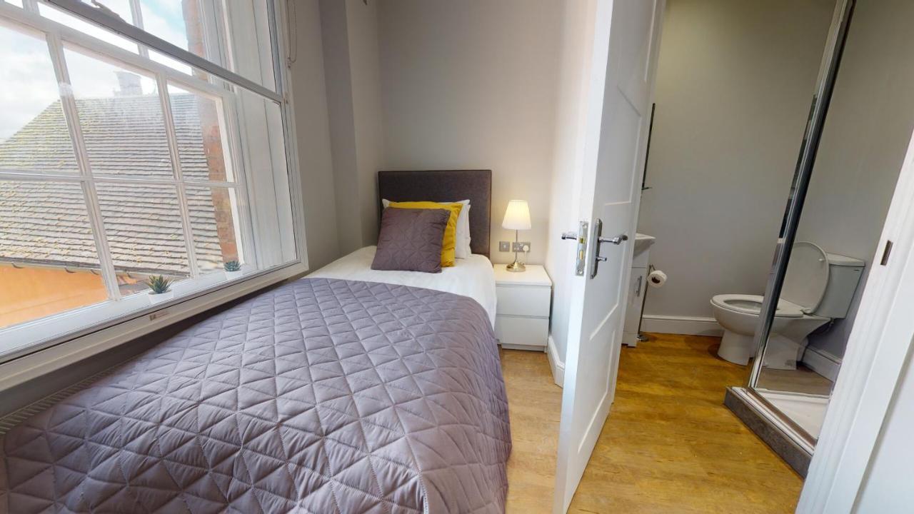 1 Castle Yard Apartment Ковънтри Екстериор снимка
